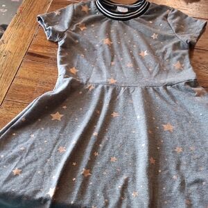 Wonder Nation Gray Dress with Gold Stars
